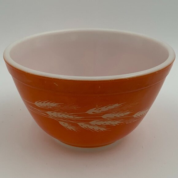 Vintage Pyrex Autumn Wheat Burnt Orange Small Mixing Bowl - Picture 3 of 7